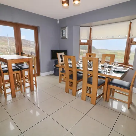 Hébergement de vacances House On Ring Hill *