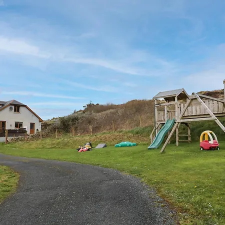 House On Ring Hill *