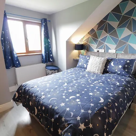 House On Ring Hill *